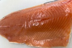 画像4: 赤羽屋の肴っこ　自然製法　青森県産サクラマスと瀬戸内海の塩　（40g） (4)